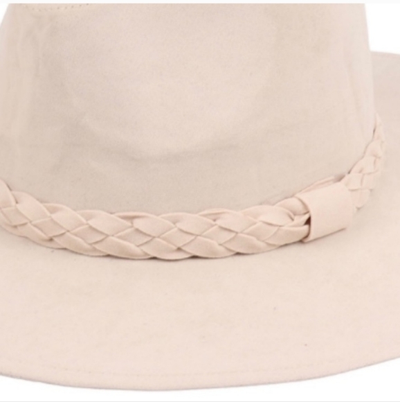 Wide Brim Panama Hat w/ braided ribbon accent✨️ - Picture 2 of 8